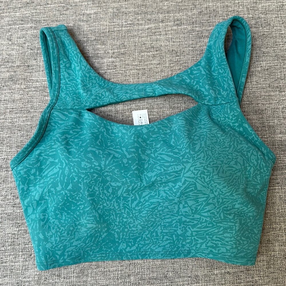 Lululemon yoga bra